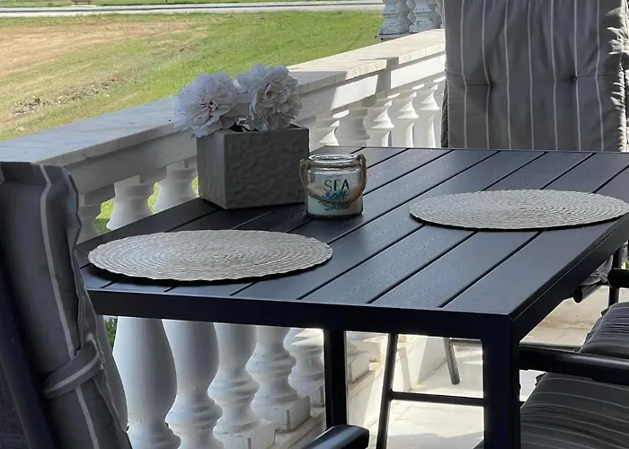 Apartament J&j Seaview Ofrínion